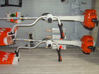 Krovinorez - Benzínový krovinorez STIHL FS 560 C-EM