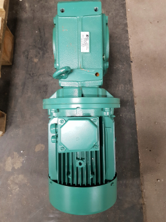 Motor - 70 ot./min. Prevodový motor Priemer 5,5 kW 50