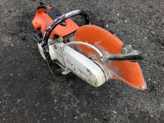 Píla na - STIHL TS 410 Píla na betón 4,4 HP + pílový kotúč