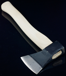 Sekera, kálačka - Ekonomická sekera, drevená rukoväť 1,5 kg P-K