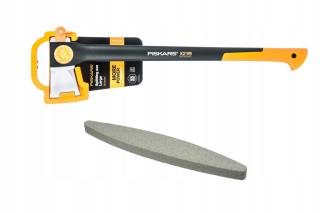 Sekera, kálačka - Štiepačka s nožom Fiskars X21 + OCEL