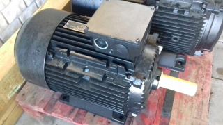Motor - Elektromotor 22kW 2900ot./min AEG Vyrobené v EÚ