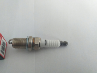 Sviečka do kosačky - Šampión zapaľovacej sviečky QC12YC traktor
