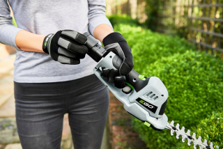 Kosačka elektrická - Záhradný zastrihávač Ego Power Flex + 12 V SADA