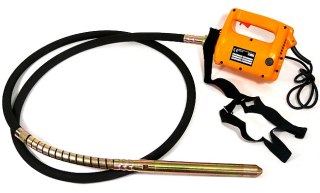 BETÓNOVÝ VIBRAČNÝ KOMPAKTOR 2300 W BUŁAWA 4 m / 45